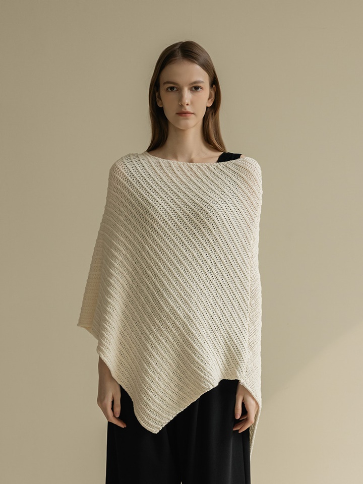 Curve Cape