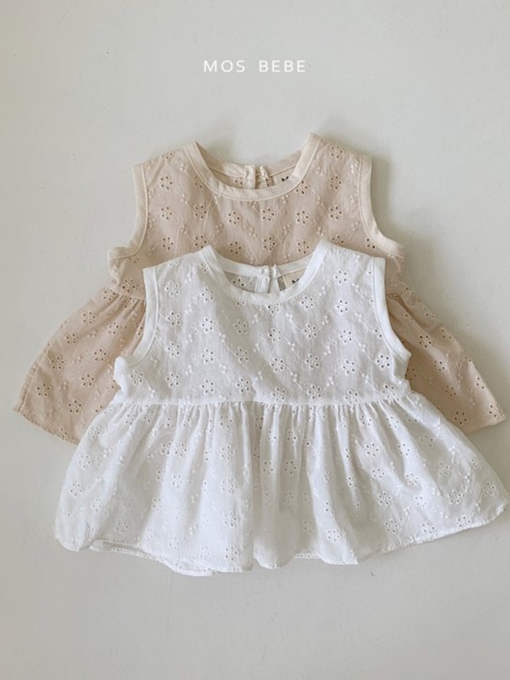Paly Sleeveless Blouse