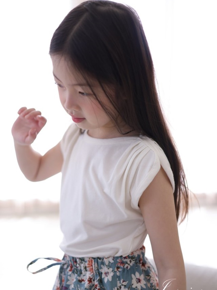Boat Neck Wrinkle Tee