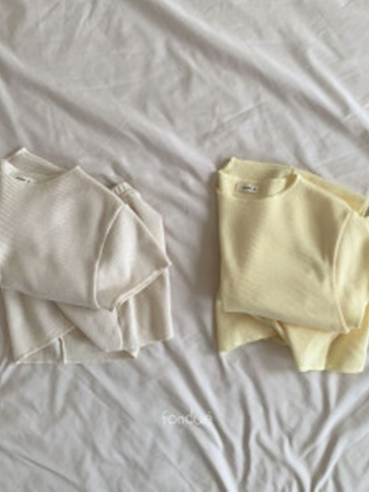 Banana Milk Top Bottom Set