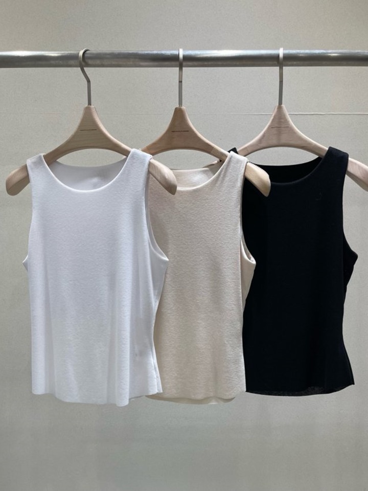 Magaret Sleeveless Tee