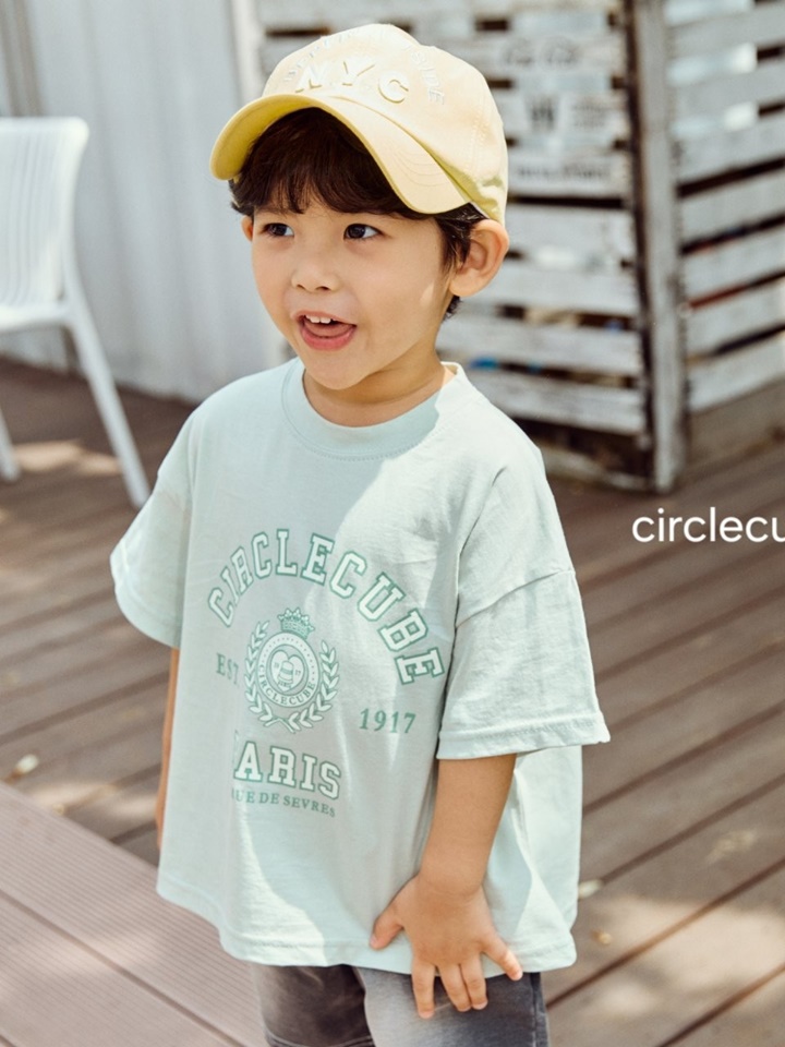 Urban Tee