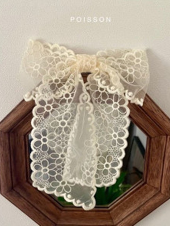 Juicy Big Ribbon pin