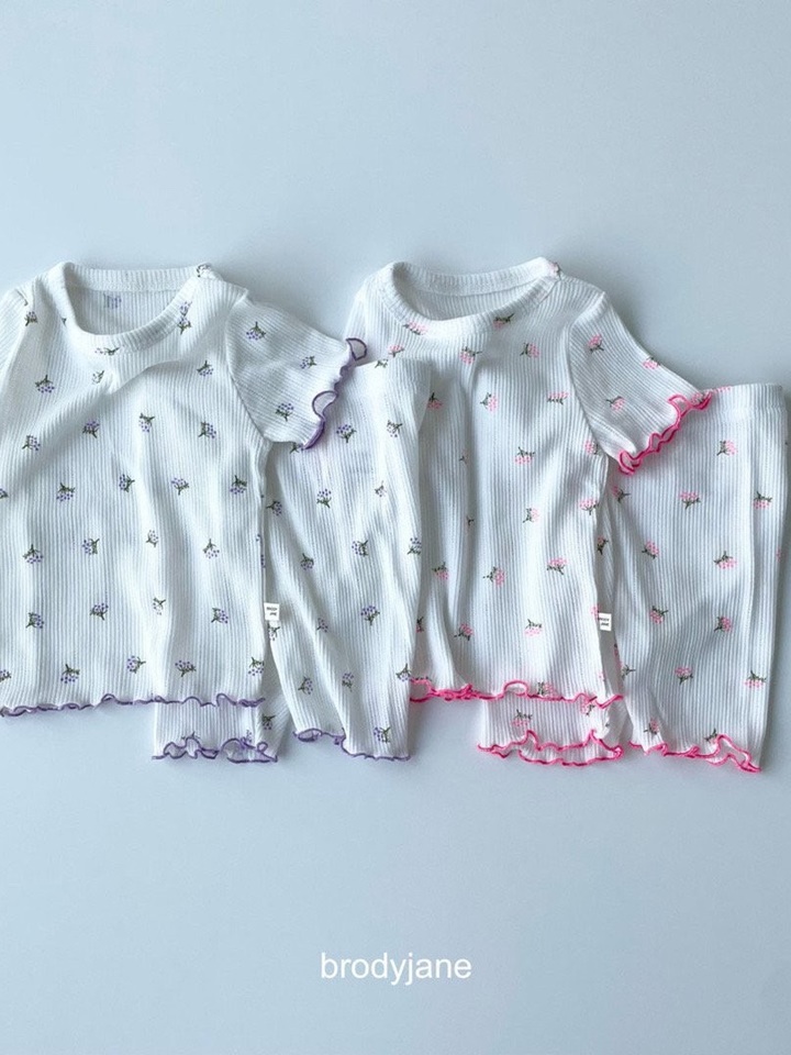 Berry Eyelet Short Sleeve Top Bottom Set