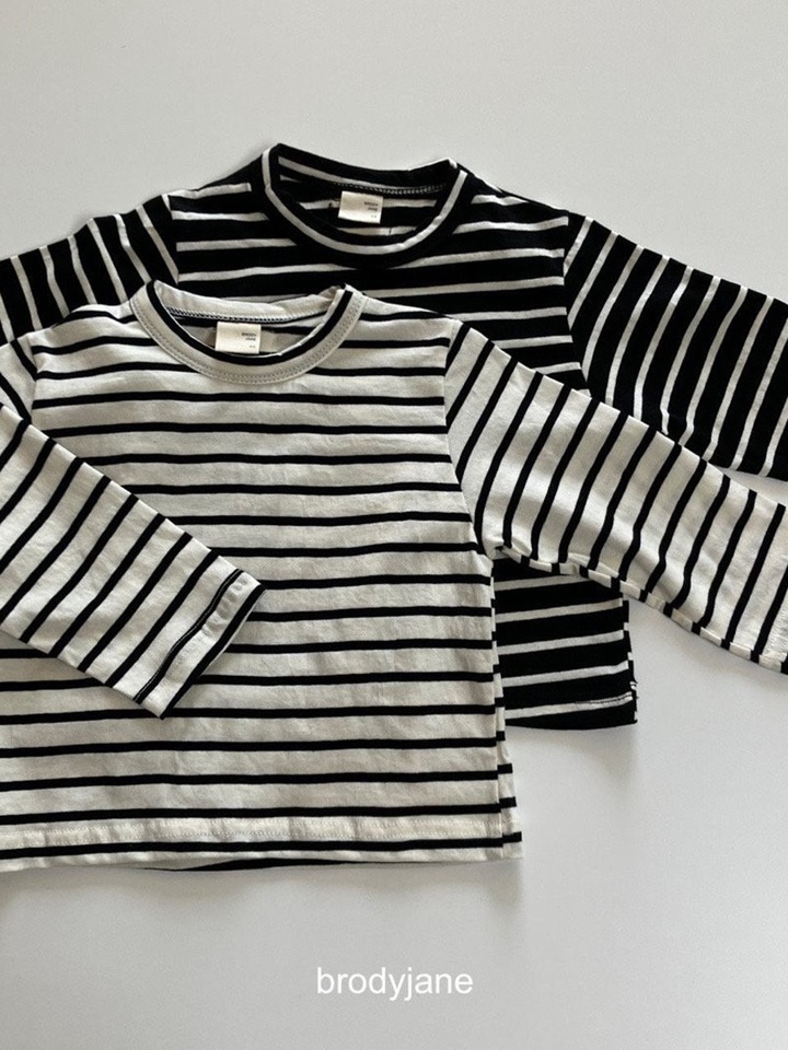 Middle ST Long Sleeve Tee