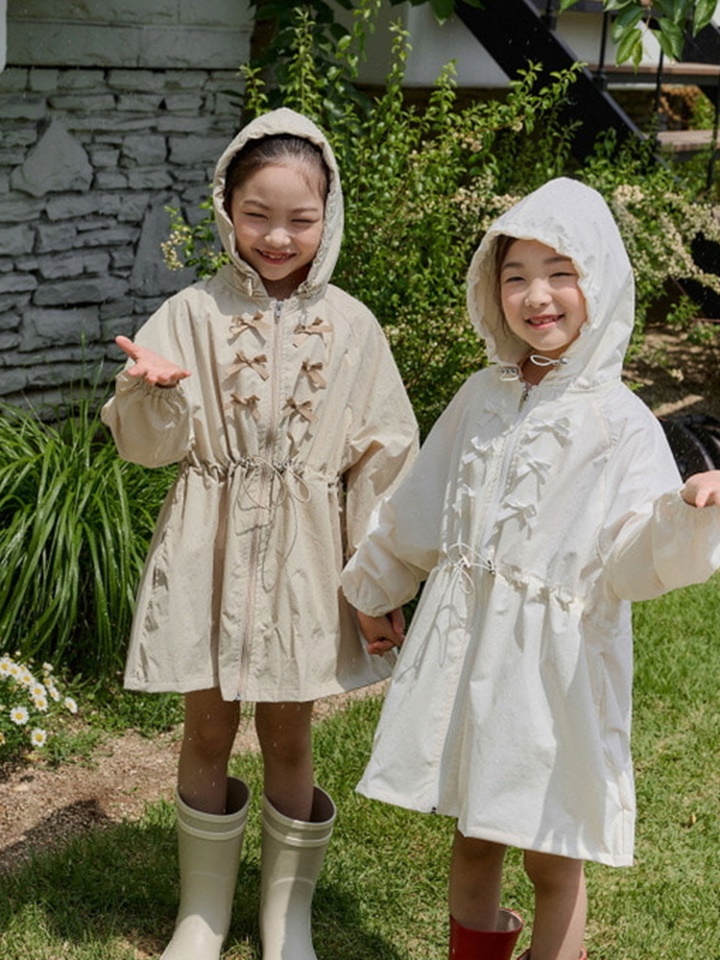 Ribbon Coating Rain Coat
