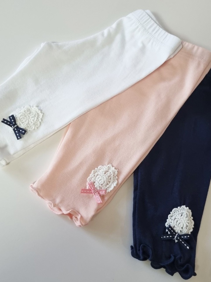 Motive Ribbon Leggings