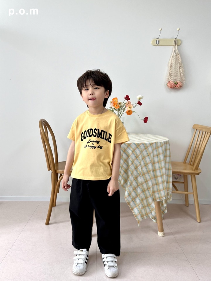 Good Smile Tee