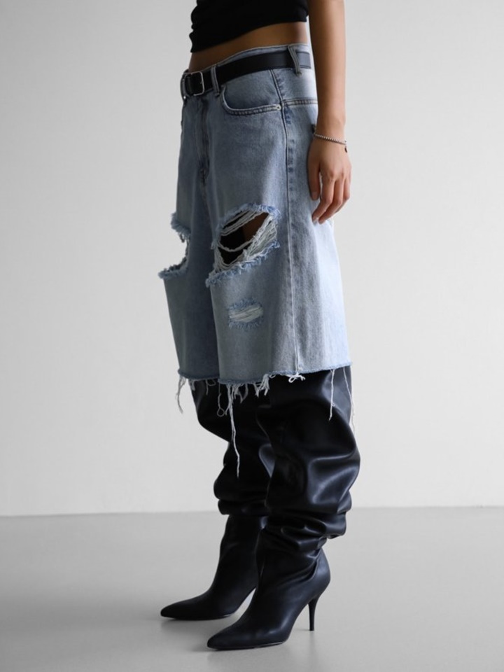 Destroyed Bermuda Denim Jeans