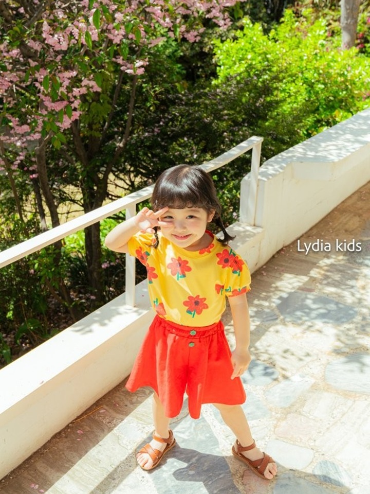 Flower Tee