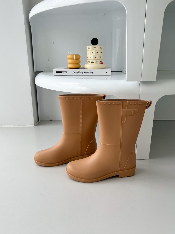 UDC 2268 Rain Boots