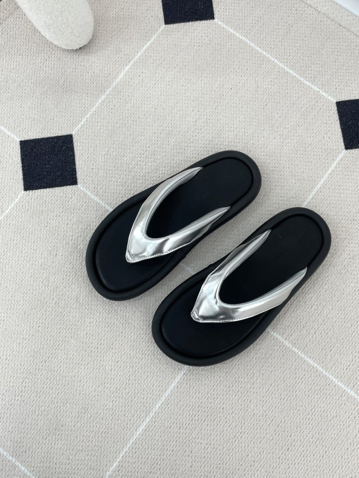 BU 3032 Slipper & Sandals