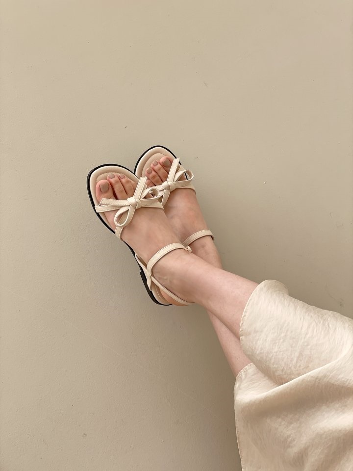 MS 3845 Slipper & Sandals