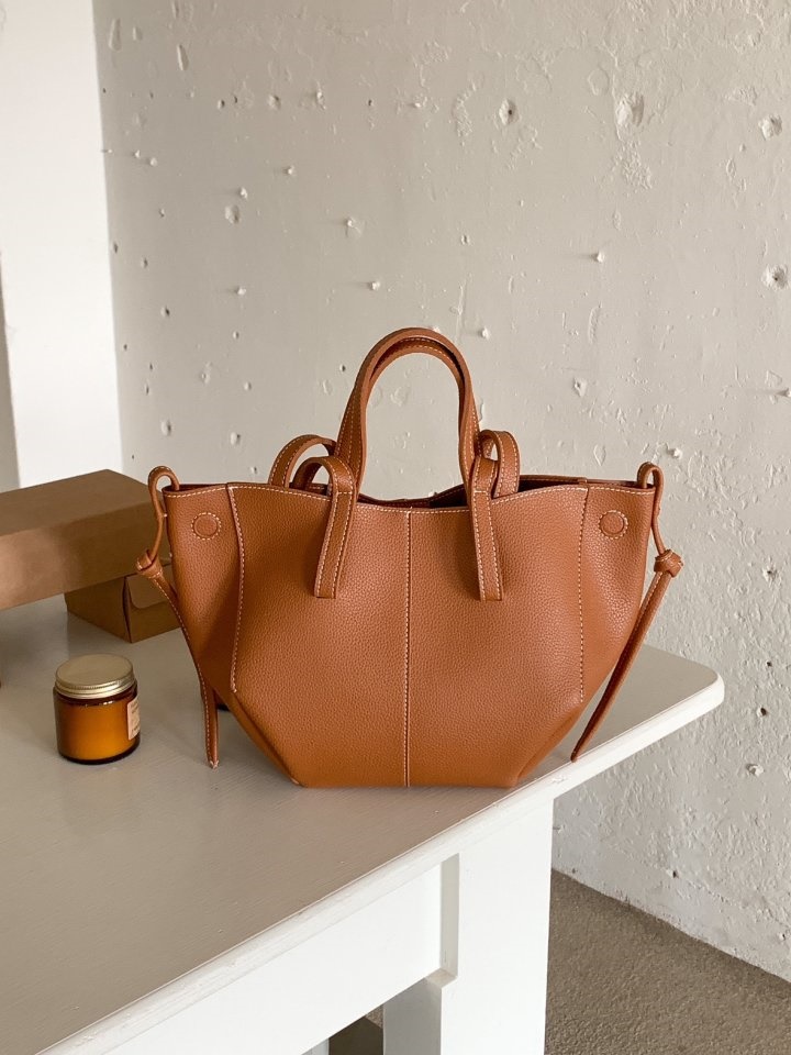 London Daily Tote Bag