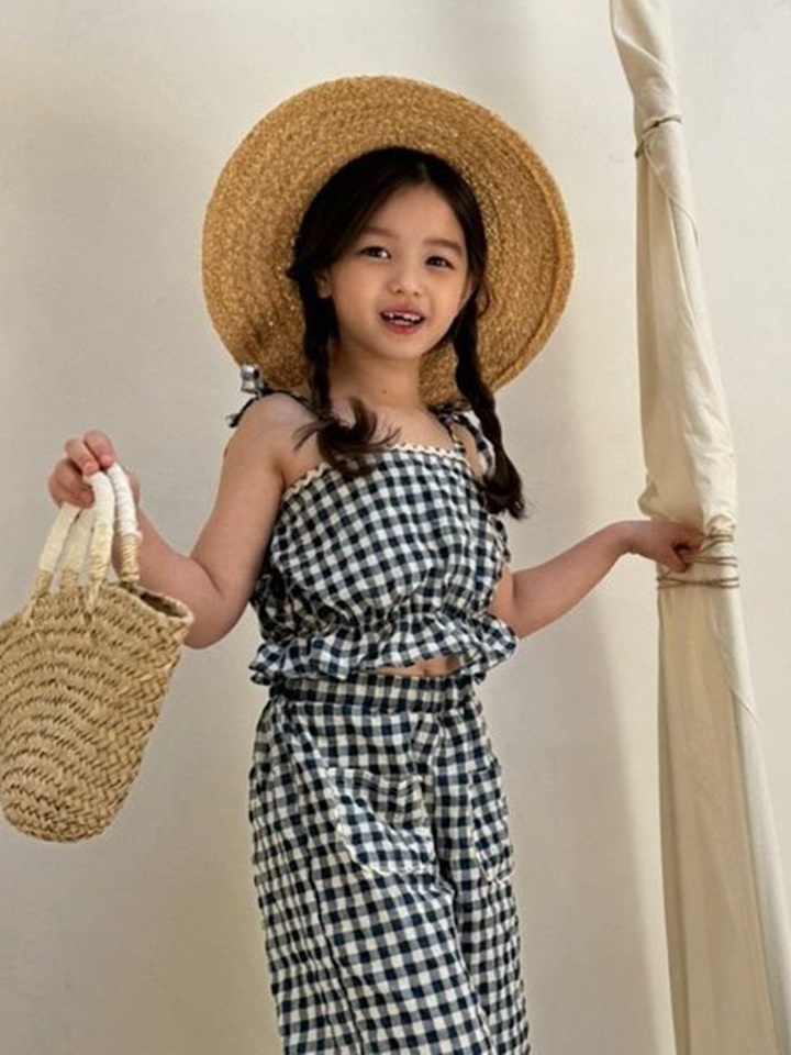 Check String Sleeveless