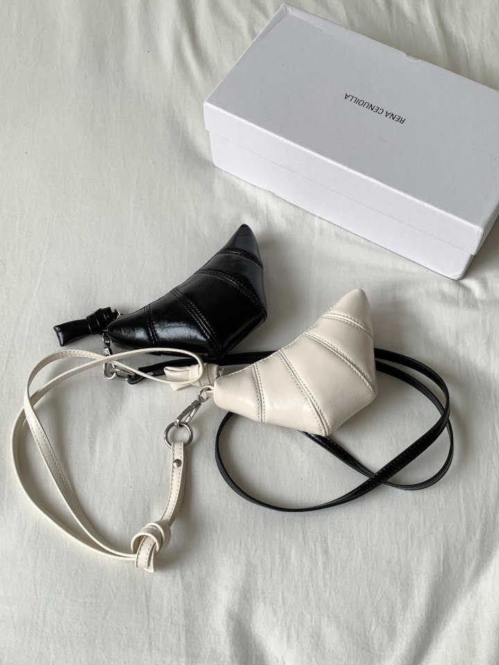 London Baguette Mini Bag