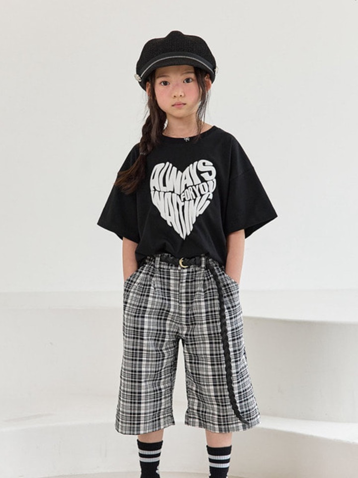 Check Bermuda Pants
