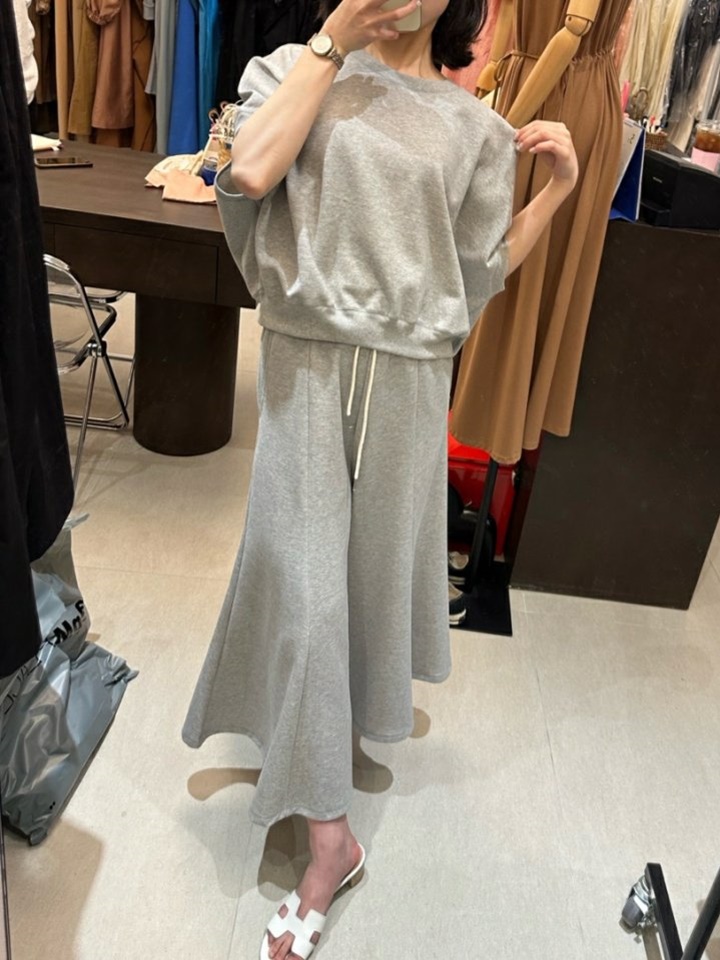 Vege Slit Currot Pants
