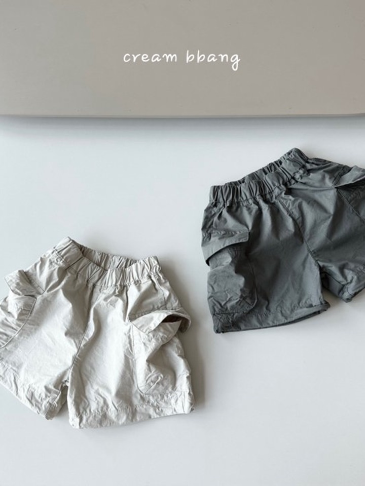 Motion Gunbbang Shorts