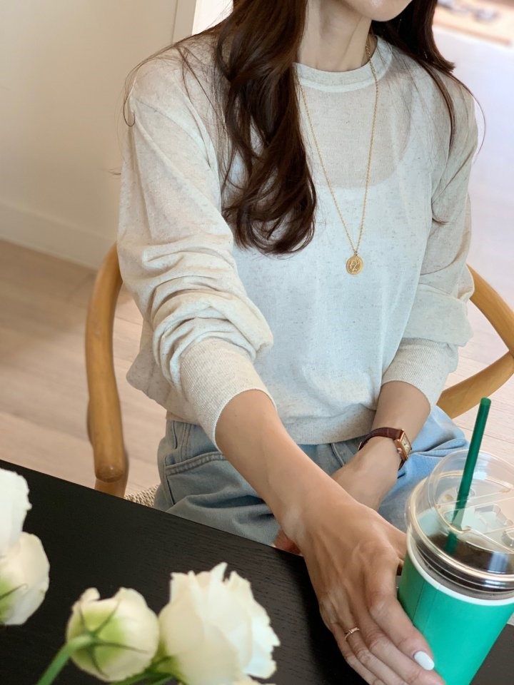 L Round Knit