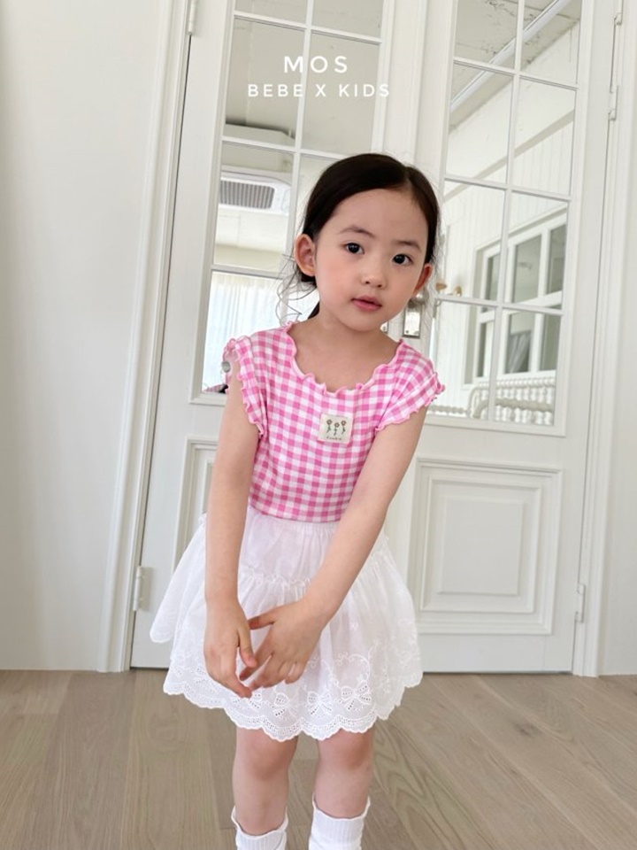 Flower Check Sleeveless Tee