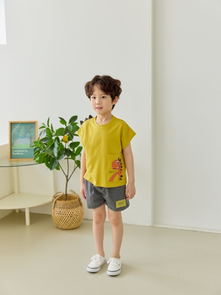 Big Pocket Tee