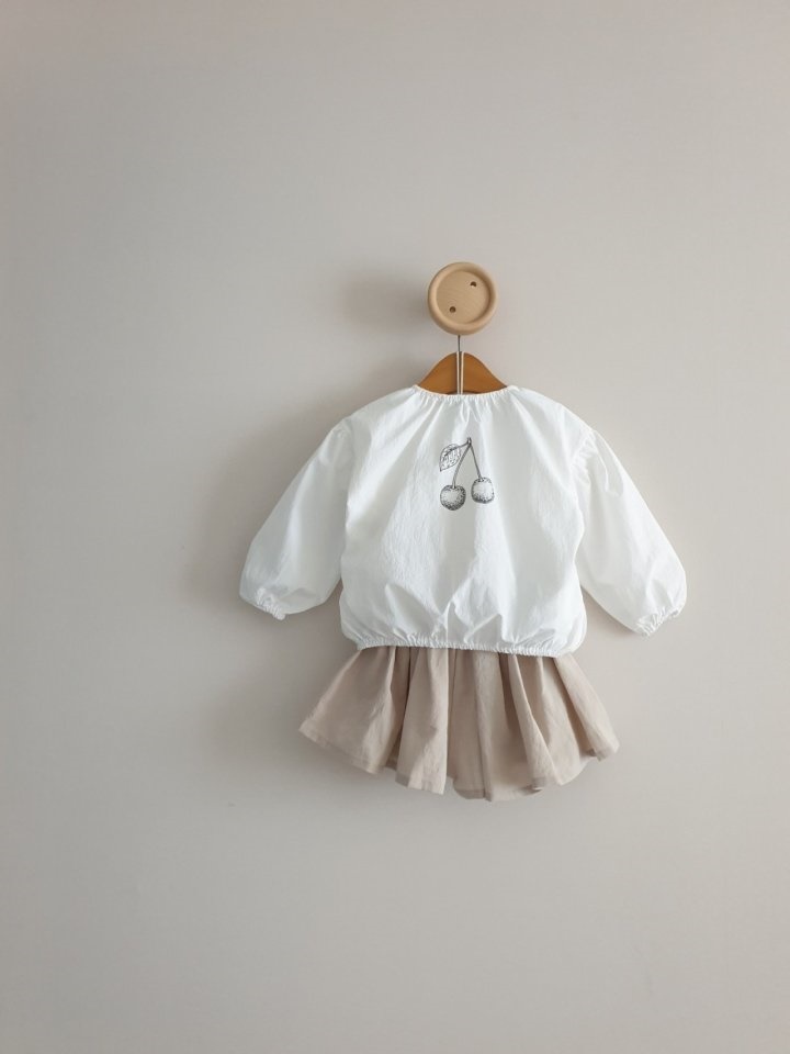 Cherry Wind Breaker
