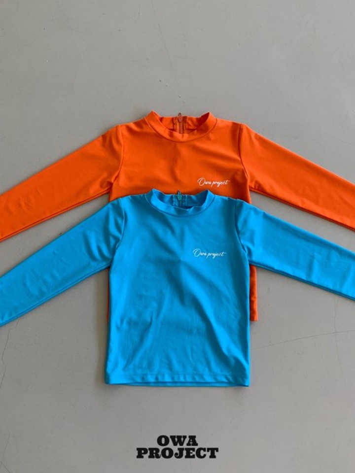 Owa Rash Guard