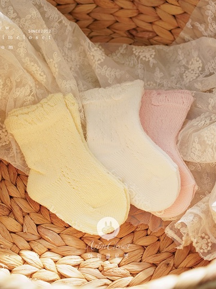 Lace Point Baby Socks (1ea)