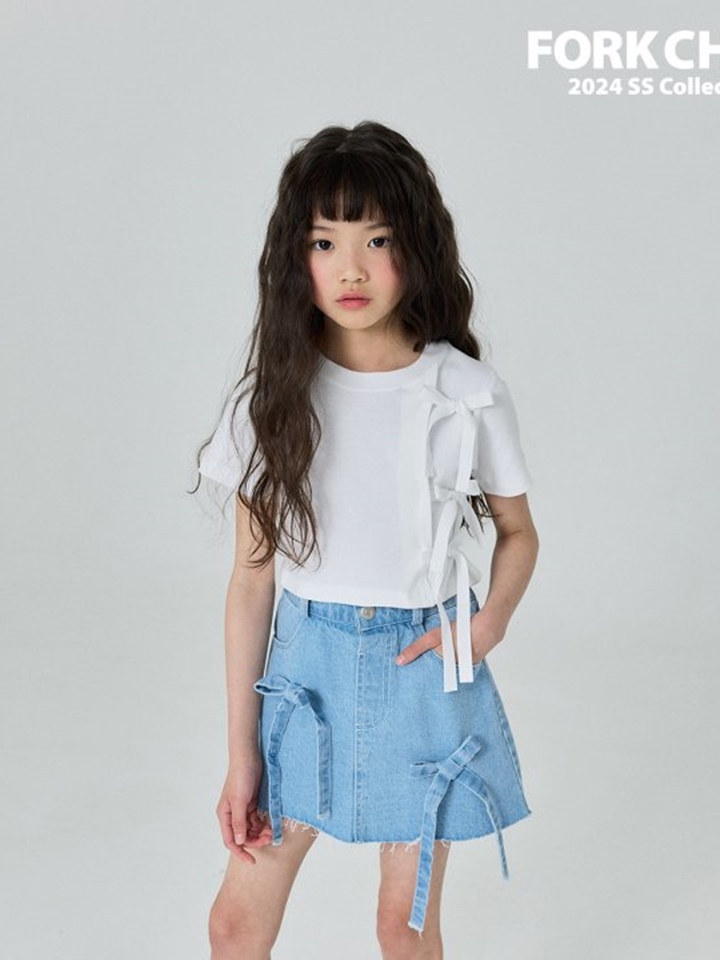 Cross Ribbon Tee