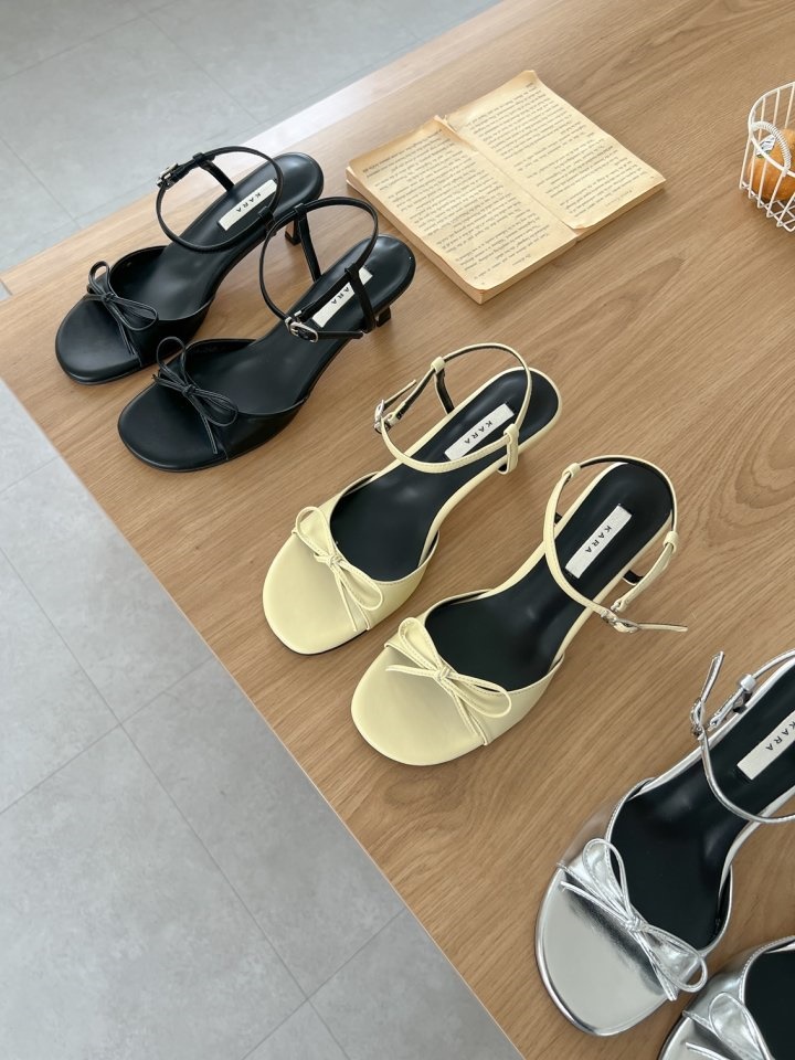 9034 Slipper & Sandals