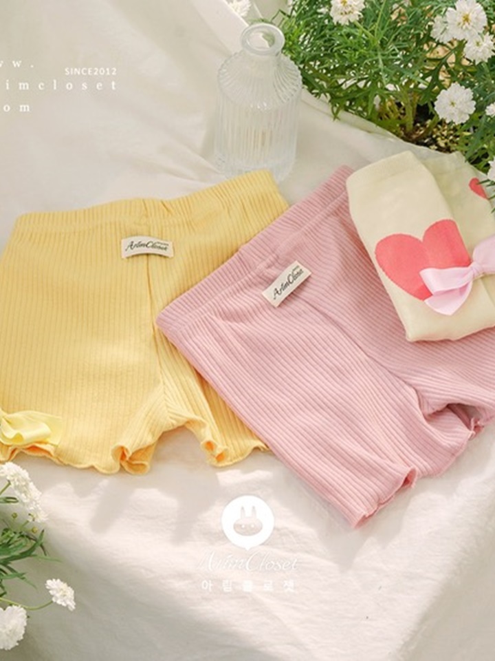 Yellow pink C Short Leggings