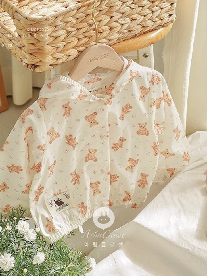 Cute Bear Washing Baby Soft C Windbreaker