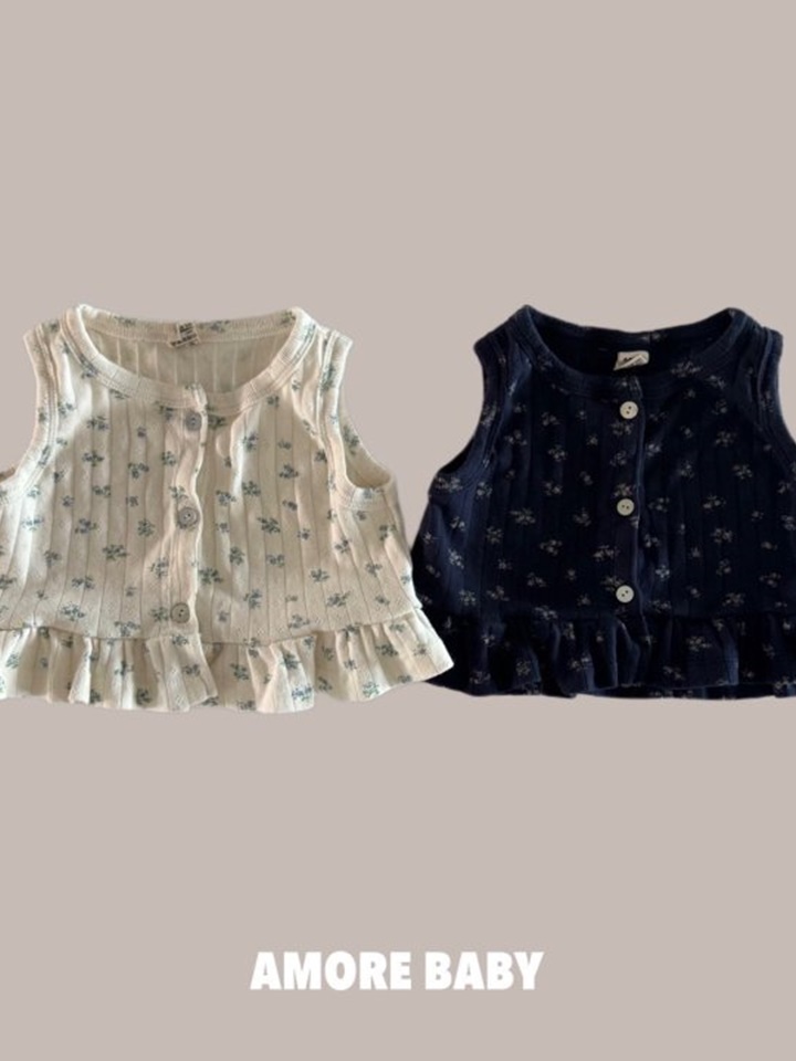 Small Flower Sleeveless Tee