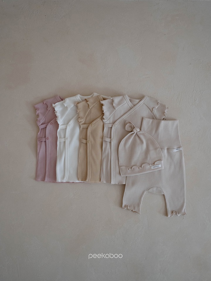 Pioni Bonnet Set