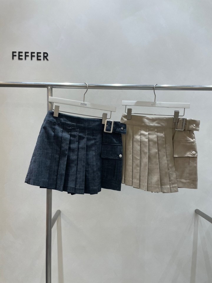 meta half Pants
