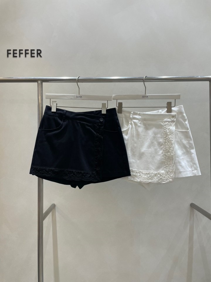 Newjin Pants