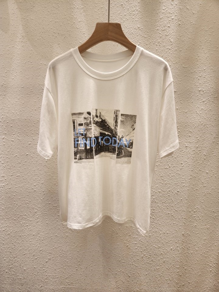 Modal Today Picture Tee