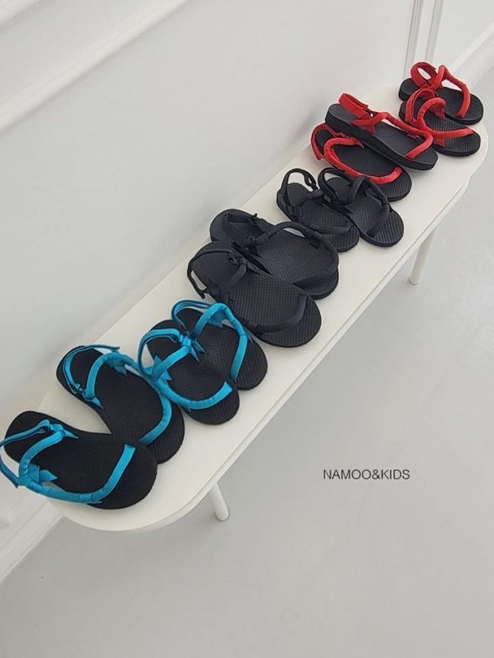 Neo Slip On Sandals