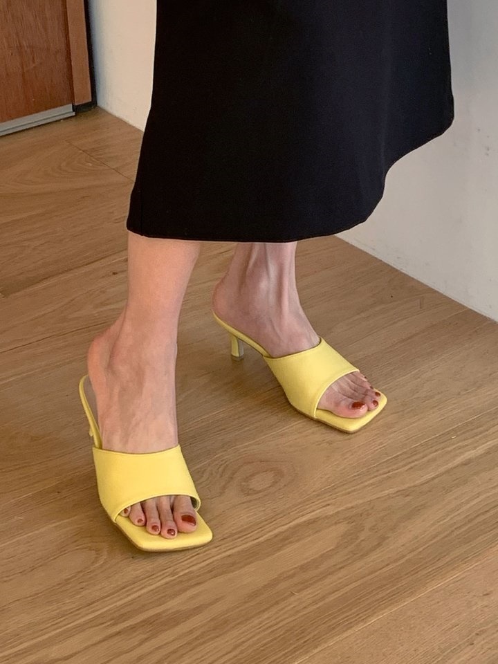 TT 260  Slipper & Sandals