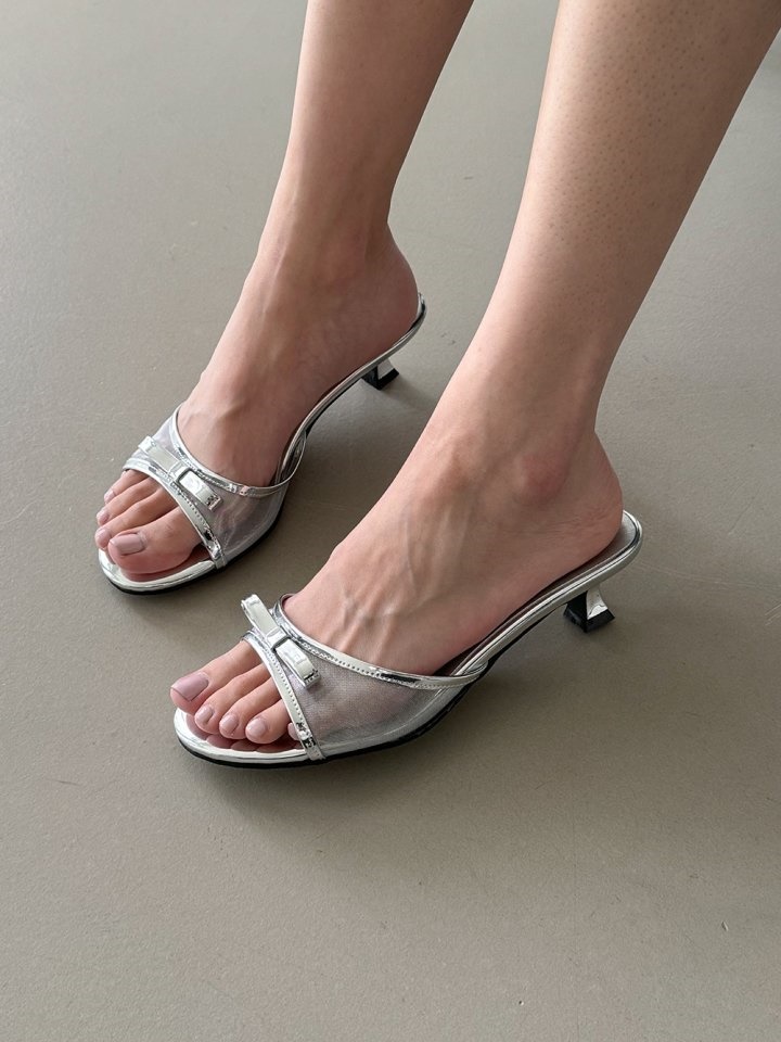 F 1484 Slipper & Sandals