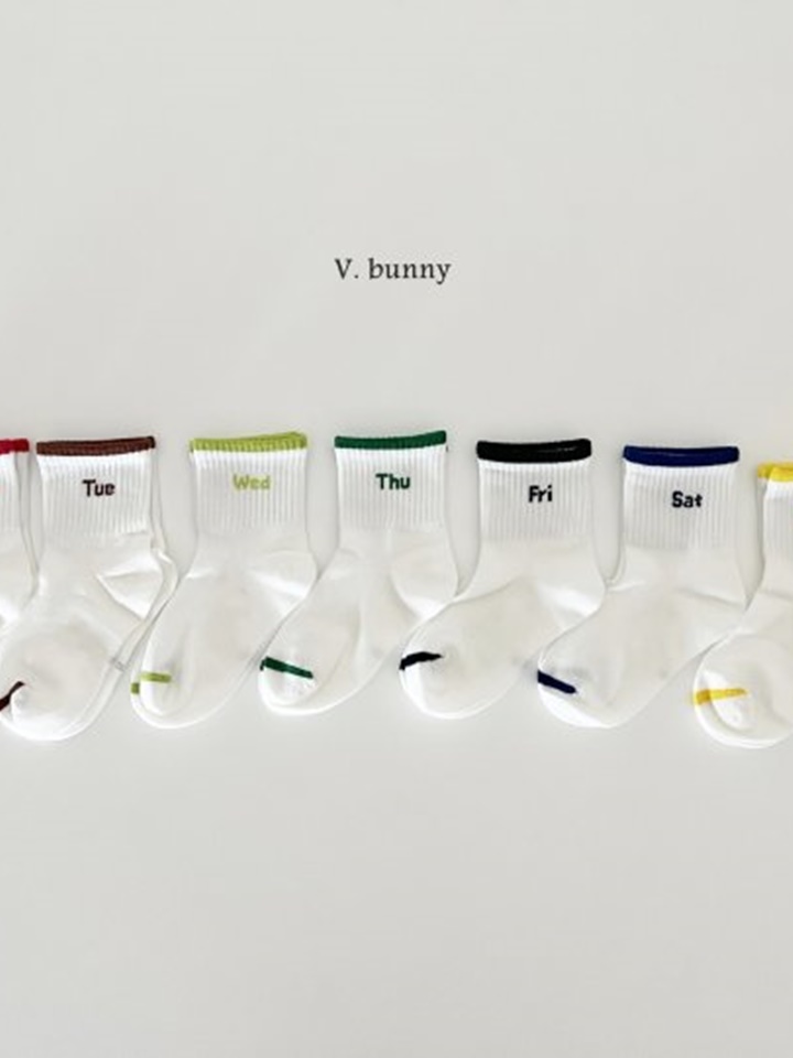 A Week Socks Set