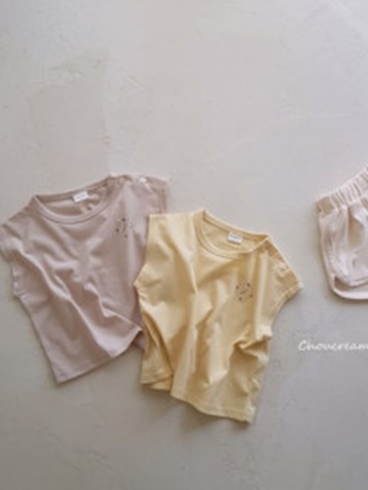 Clock Sleeveless Tee