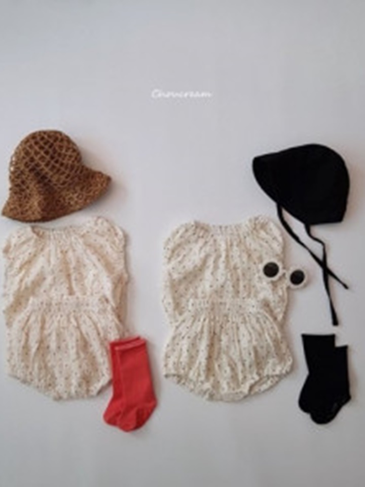 Dot Abang Top Bottom Set