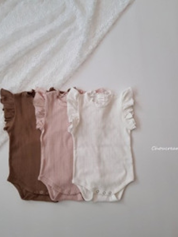 Sopi Eyelet Body Suit