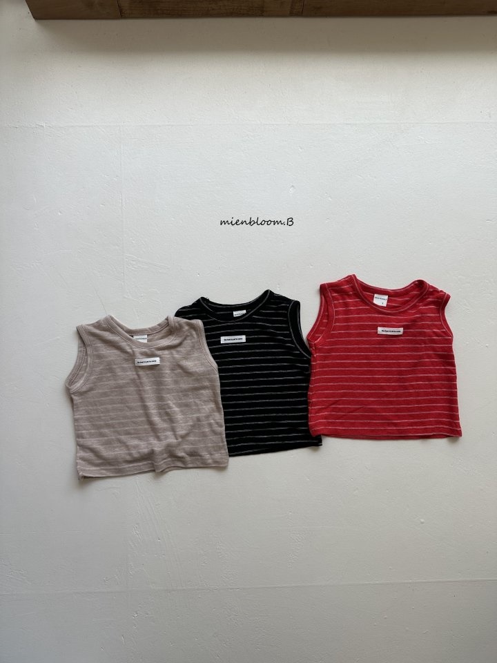 L ST Sleeveless Tee