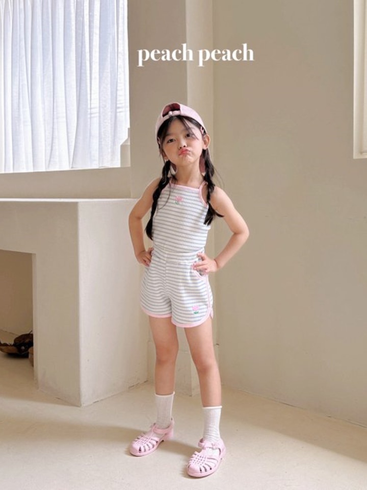 Coco Sleeveless Tee