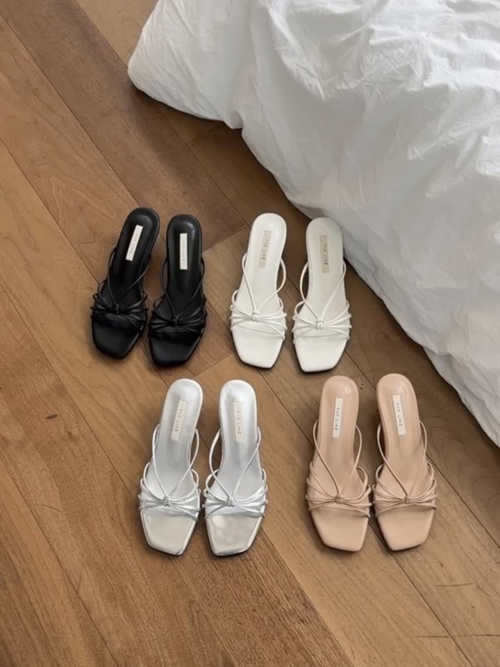 2937 Slipper & Sandals