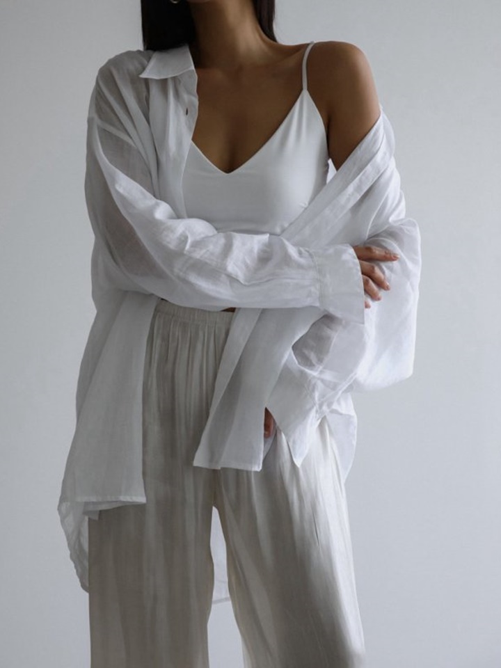 Vivid Oversized L Button Down Shirt