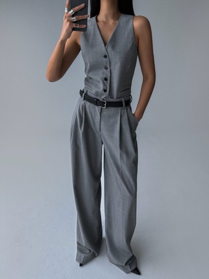 Sharskin Fabric Tailored Set Up Vest